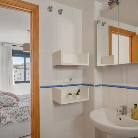 Puerta Del Mar Rooftop Apartment Estepona